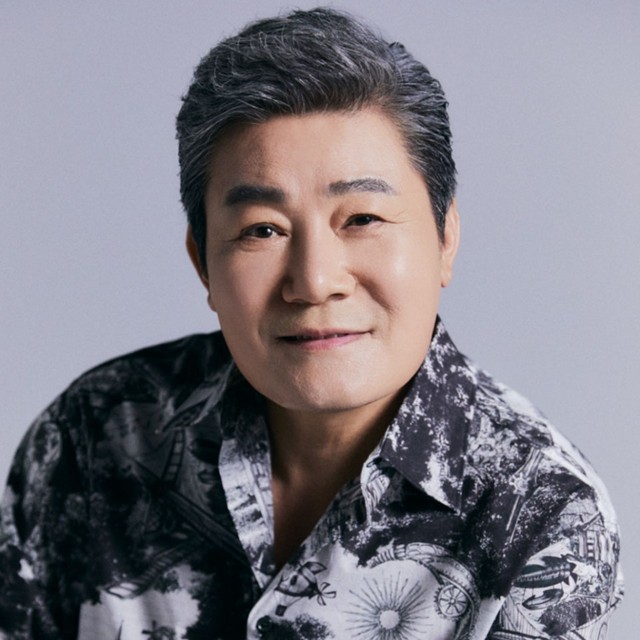 진성 사진