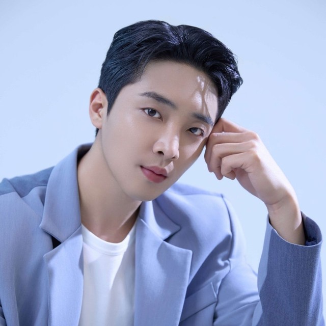 황윤성 사진